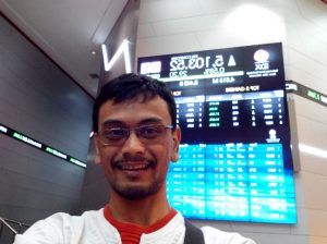 kamera depan mirrored