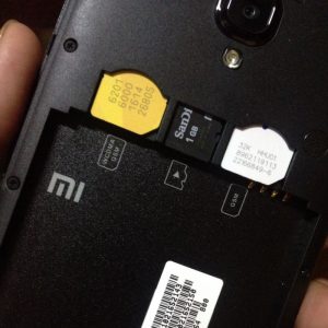 slot ganda SIM standar slot ganda SIM standar