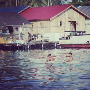 anak-anak Derawan anak-anak Derawan