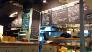 memotret di dalam ruangan