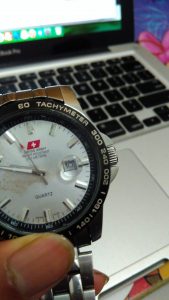 fokus pada benda di depan