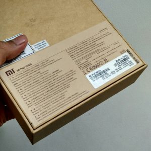 bagian belakang kemasan Xiaomi Mi Pad bagian belakang kemasan Xiaomi Mi Pad