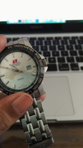 gambar asli yang diambil dari mode Fokus Ulang gambar asli yang diambil dari mode Fokus Ulang