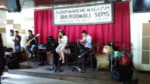 foto dalam ruangan, non-HDR