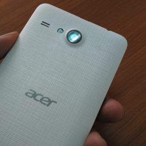 kamera 8 MP dan speaker DTS Sound Acer Liquid Z520
