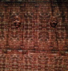 topeng-topeng di Ruang Sriwijaya topeng-topeng di Ruang Sriwijaya