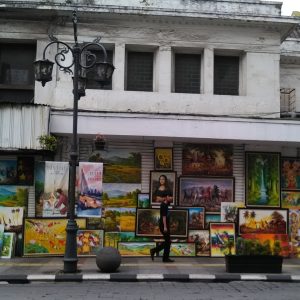 penjual lukisan di Jalan Braga