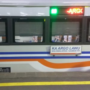 kereta baru Argo Lawu