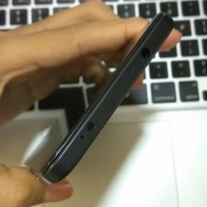 lubang jack 3,5 mm dan sensor inframerah