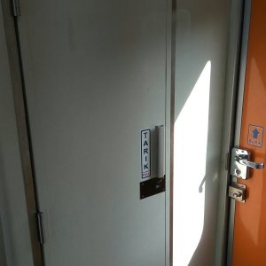 pintu toilet KA Mataram Premium pintu toilet KA Mataram Premium