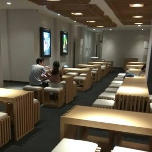 tempat duduk di Kota Cinema Mall
