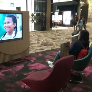 fasilitas hiburan di ruang tunggu Bandara Changi, Singapura