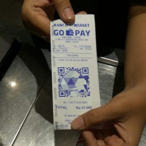 kode QR yang harus dipindai menggunakan Go-Pay