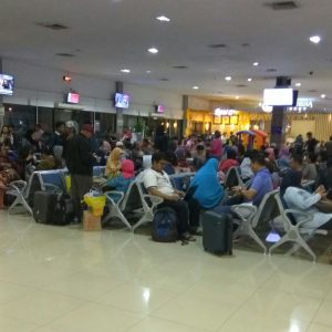 ruang tunggu Terminal B, Bandara Adisutjipto