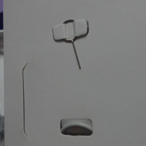 pembuka kunci slot kartu SIM