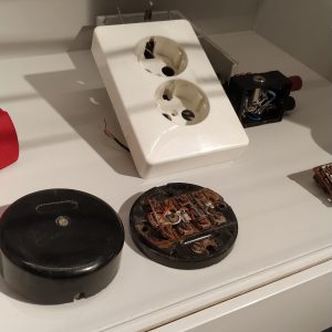 alat penyadap dalam stop kontak