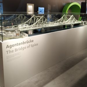 diorama The Bridge of Spies