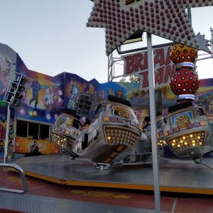 wahana permainan di Berliner Frühlingfest