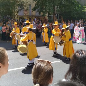 pemain perkusi dari Love Korea! pemain perkusi dari Love Korea!