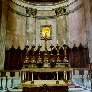 altar gereja Pantheon