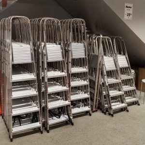 tangga yang dijual di Bauhaus
