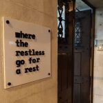 Menginap di Esqina Urban Lodge, Lisbon, Portugal