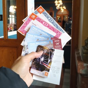 tiket Train World dan brosur pameran Paul Delvaux, the man who loved trains