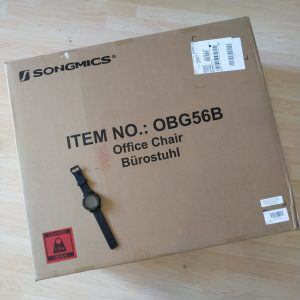 paket kursi Songmics dari Amazon