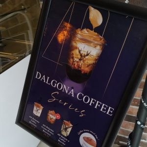 menu musiman kopi dalgona The Alley