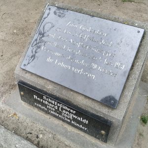 monumen Bernhard Langwaldt