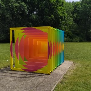 seni instalasi di Treptower Park