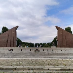 pemandangan patung bendera Soviet pemandangan patung bendera Soviet