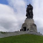Monumen dan Makam Militer Soviet di Treptower Park, Berlin, Jerman