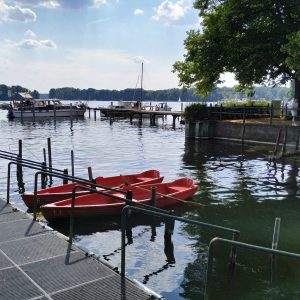 perahu sewaan di Tegeler See