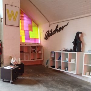 suverin yang dijual di Buchstabenmuseum suverin yang dijual di Buchstabenmuseum