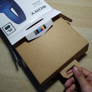 membuka kemasan Sony WH-CH510