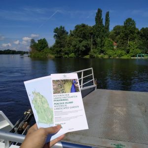 tiket Pulau Merak seharga 4€ per orang