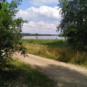 jalur di Pulau merak