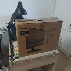 kemasan monitor Philips 245B1/00