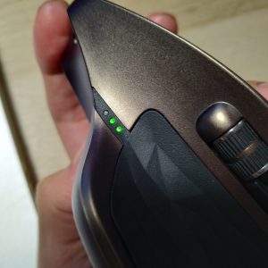 lampu indikator baterai mouse Logitecah MX Master AMZ