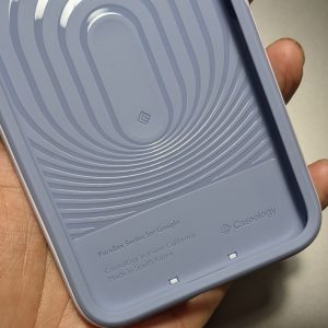 bagian dalam casing Caseology Parallax bagian dalam casing Caseology Parallax