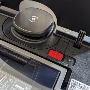 saklar power dan tombol reset saklar power dan tombol reset