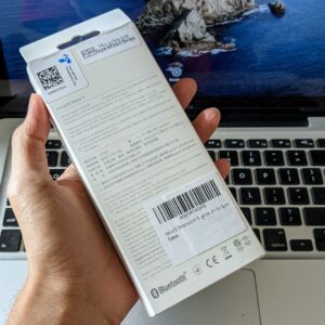 bagian belakang kemasan Amazfit Band 5 bagian belakang kemasan Amazfit Band 5