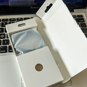 kemasan Amazfit Band 5 yang telah dibuka kemasan Amazfit Band 5 yang telah dibuka