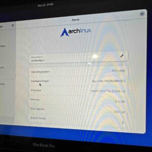 tampilan informasi Arch Linux di MacBook Pro mid-2012